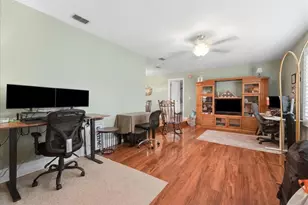 137 Wood Hall Dr, Mulberry, FL 33860 - Photo 9
