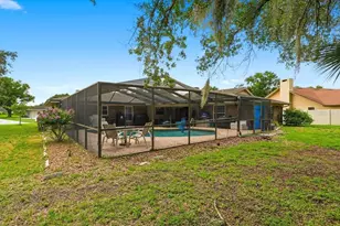 137 Wood Hall Dr, Mulberry, FL 33860 - Photo 5
