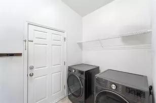 2006 E Harding St, Orlando, FL 32806 - Photo 27