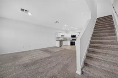 381 Grand Pine Lane, Saint Cloud, FL 34771 - Photo 17