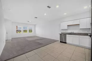 381 Grand Pne Ln, Saint Cloud, FL 34771 - Photo 13