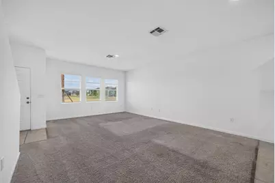 381 Grand Pine Lane, Saint Cloud, FL 34771 - Photo 5