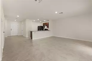 9031 Wildflower Ln, Kissimmee, FL 34747 - Photo 7