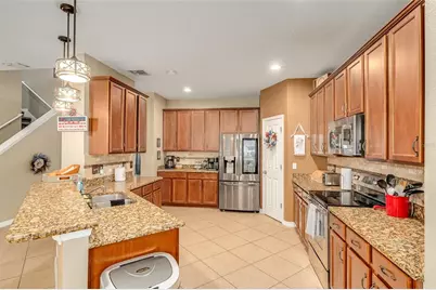 2711 Cypress Tree Trail, Saint Cloud, FL 34772 - Photo 17