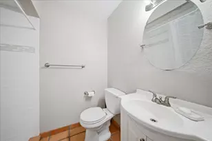 8095 Rose Ave, Orlando, FL 32810 - Photo 37