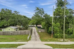 8095 Rose Ave, Orlando, FL 32810 - Photo 15