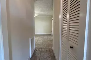 3222 Hammersmith Rd, Orlando, FL 32818 - Photo 3