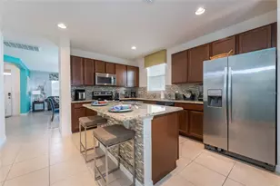 1355 Yorkshire Ct, Davenport, FL 33896 - Photo 5