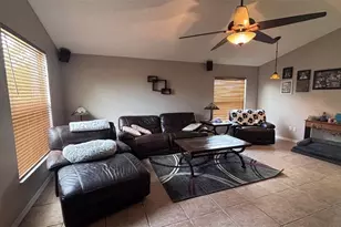 1045 Kelsey Ave, Oviedo, FL 32765 - Photo 3