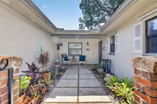 260 E Lauren Ct, Merritt Island, FL 32952 - Photo 3