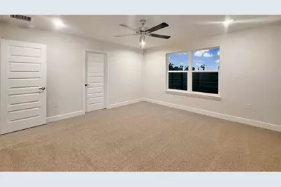 7727 Bent Tree Loop, Saint Cloud, FL 34771 - Photo 3