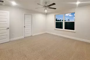 7727 Bent Tree Loop, Saint Cloud, FL 34771 - Photo 3