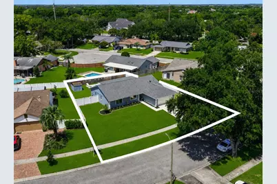 7914 Clubhouse Estates Drive, Orlando, FL 32819 - Photo 37
