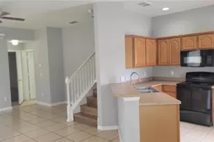 3871 Clubside Pointe Dr, Orlando, FL 32810 - Photo 7