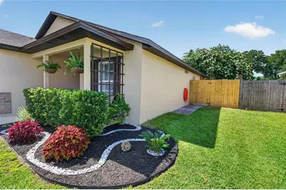 2958 Cool Breeze Circle, Saint Cloud, FL 34769 - Photo 5
