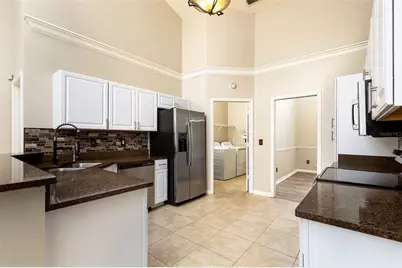 1058 Almond Tree Circle, Orlando, FL 32835 - Photo 9