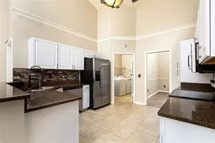 1058 Almond Tree Cir, Orlando, FL 32835 - Photo 9