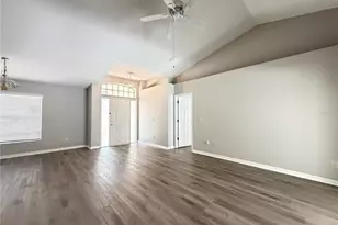 878 High Pointe Cir, Minneola, FL 34715 - Photo 13