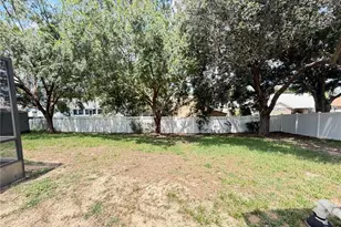 878 High Pointe Cir, Minneola, FL 34715 - Photo 25