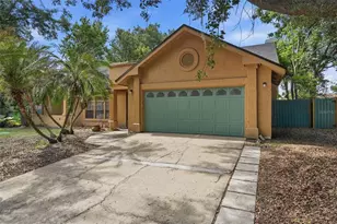 733 Swaying Palm Dr, Apopka, FL 32712 - Photo 3