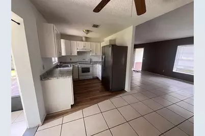 214 Bluefield Avenue, Deltona, FL 32738 - Photo 15