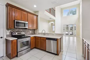 551 Terrace Spring Dr, Orlando, FL 32828 - Photo 3