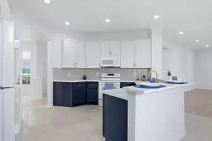 4315 Reflections Pkwy, Sarasota, FL 34233 - Photo 7
