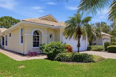 4315 Reflections Parkway, Sarasota, FL 34233 - Photo 3