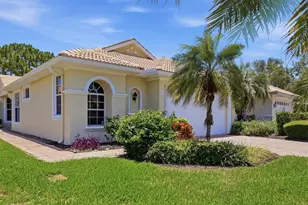 4315 Reflections Pkwy, Sarasota, FL 34233 - Photo 3