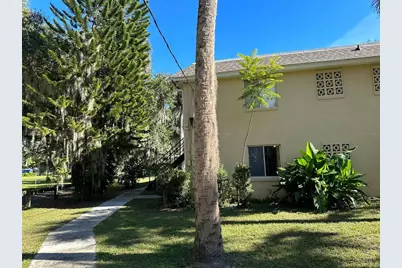 305 E Dakin Avenue #11, Kissimmee, FL 34741 - Photo 9