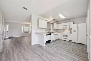 12122 Bruceton Way, Orlando, FL 32828 - Photo 7