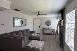 3024 Bonaventure Cir, Palm Harbor, FL 34684 - Photo 5