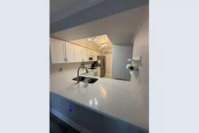 3024 Bonaventure Circle #204, Palm Harbor, FL 34684 - Photo 9