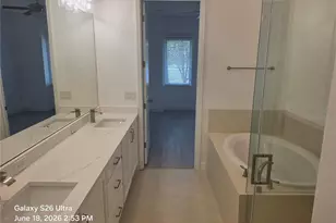 13825 Benavente Ave, Orlando, FL 32827 - Photo 17