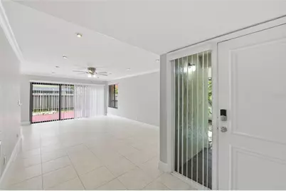 8741 Cleary Boulevard, Fort Lauderdale, FL 33324 - Photo 9