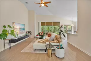 6440 Axeitos Terrace, Orlando, FL 32835 - Photo 5