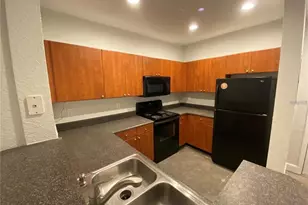 304 E South St, Orlando, FL 32801 - Photo 5