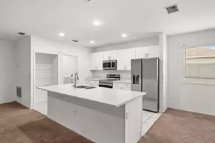 704 Pasteur Ln, Kissimmee, FL 34759 - Photo 23