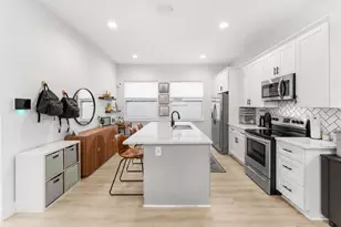 2401 Amherst Ave, Orlando, FL 32804 - Photo 13