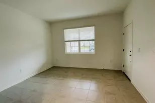 905 Citrus Reserve Blvd, Davenport, FL 33837 - Photo 9