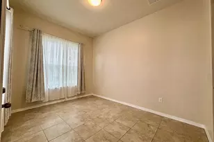 2504 Amati Dr, Kissimmee, FL 34741 - Photo 7