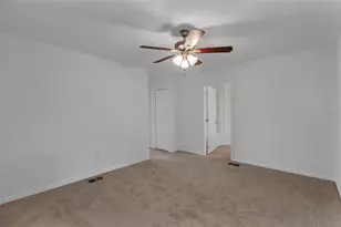 2900 Clarabelle Ct, Kissimmee, FL 34743 - Photo 27