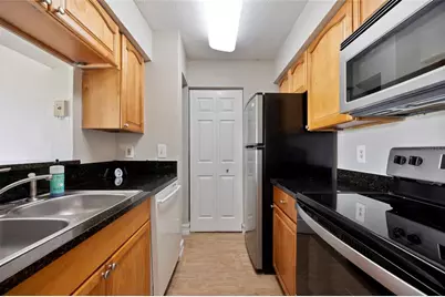 241 Afton Square #103, Altamonte Springs, FL 32714 - Photo 5