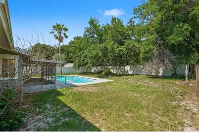 3607 Woodhill Drive, Brandon, FL 33511 - Photo 17