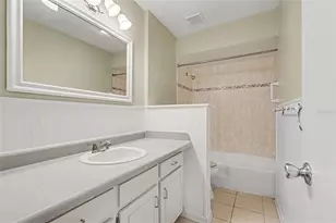 3607 Woodhill Dr, Brandon, FL 33511 - Photo 15