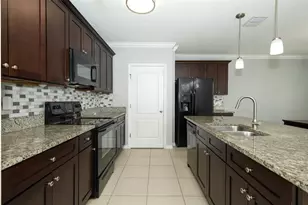 3802 Bishop Lndg Wy, Orlando, FL 32824 - Photo 11