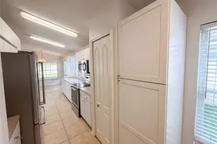 4532 Perdita Ln, Lutz, FL 33558 - Photo 9