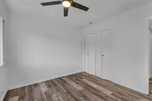 5850 Peregrine Ave, Orlando, FL 32819 - Photo 23