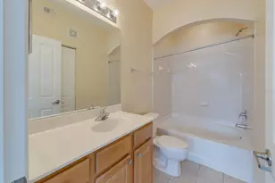 11808 11808 Meadow Branch Dr, Orlando, FL 32825 - Photo 13