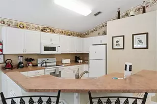 4706 Cumbrian Lakes Dr, Kissimmee, FL 34746 - Photo 13